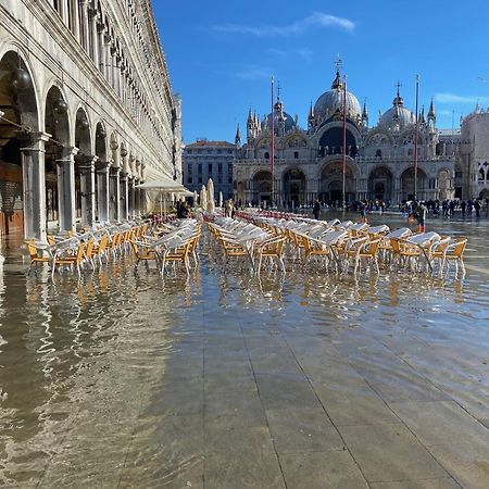 Peggy Suite Venezia Esterno foto